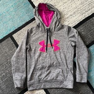 Under Armour hoodie/sweatshirt.